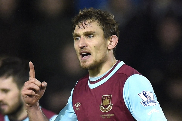 Nikica Jelavic schießt West Ham in die nächste Pokalrunde