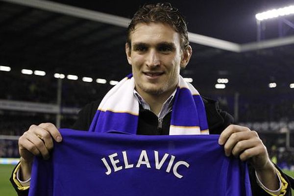 Nikica Jelavic: "Ich bleibe beim FC Everton"