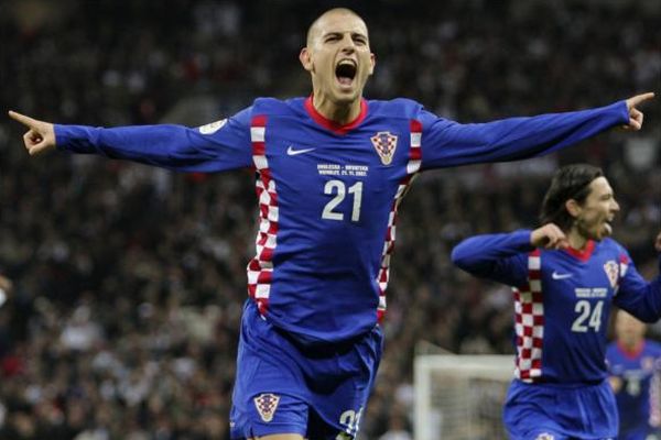 Mladen Petric zeigt sich enttäuscht von der Nichtnominierung für die EURO 2012