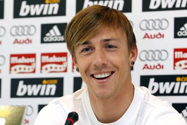 Guti rät Real Madrid davon ab Luka Modric zu verpflichten