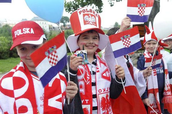 EURO 2012: Die kroatische Mannschaft ist im EM-Quartier in Warka angekommen