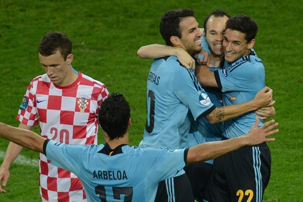 Kroatien verliert nach einem tapferen Kampf gegen Spanien mit 0:1 und scheidet aus der EURO aus