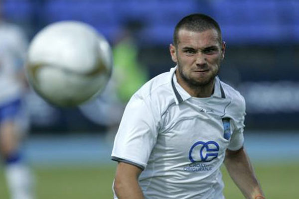 NK Osijek gewinnt das Hinspiel der Europa Leage-Qualifikation gegen den FC Santa Coloma