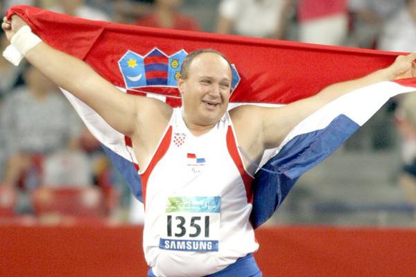 Paralympics 2012: Darko Kralj gewinnt die Silbermedaille im Kugelstoßen!